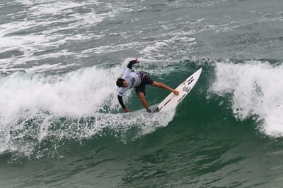 Surf3.jpg